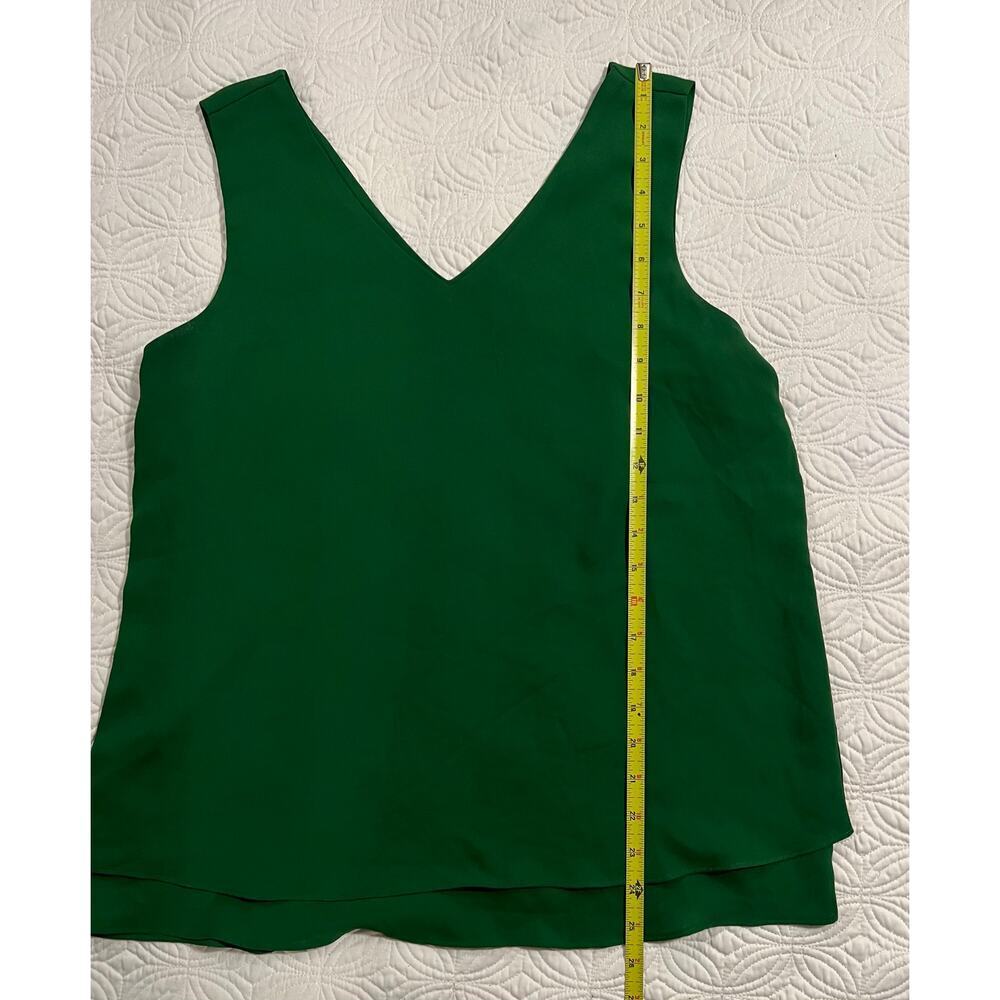 Sleeveless V-Neck Tops | Ann V-Neck Tops | Ann
Taylor
Size Medium - Picture 5 of 8